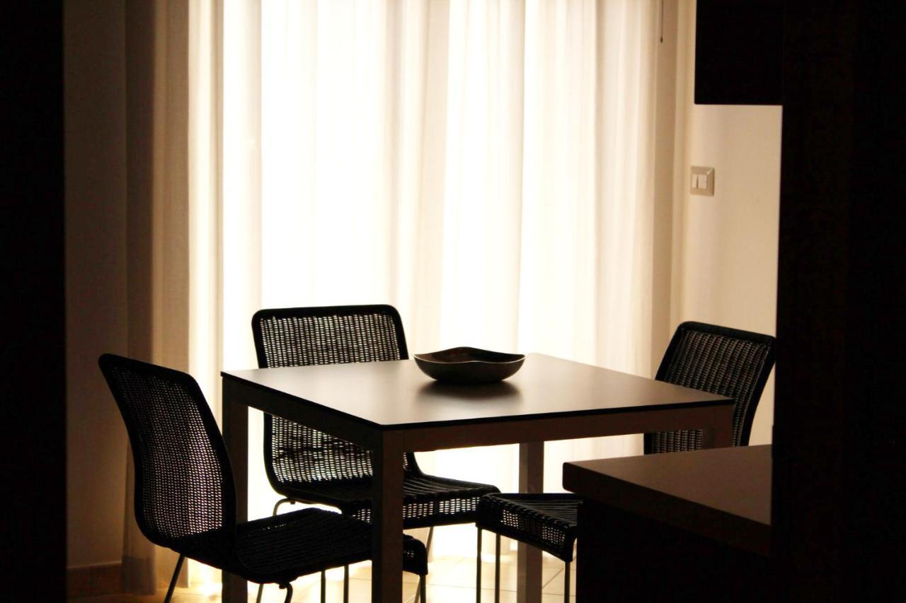 No Tag Urban Hotel Trani Extérieur photo